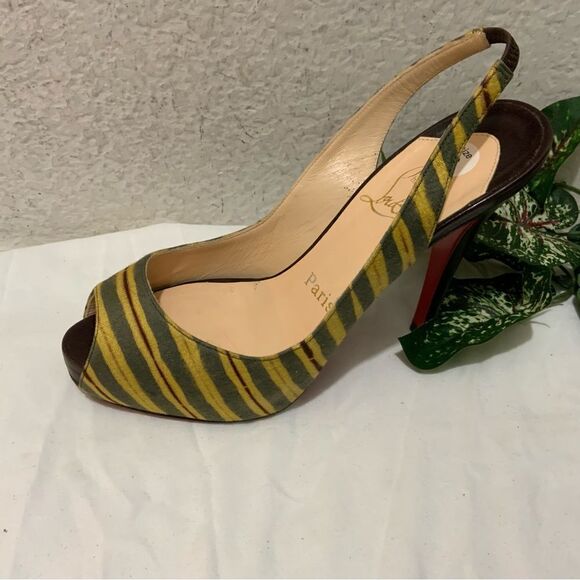 Christian louboutin fabric animal print peep toe Slingback heels size 36.5 - Picture 6 of 16